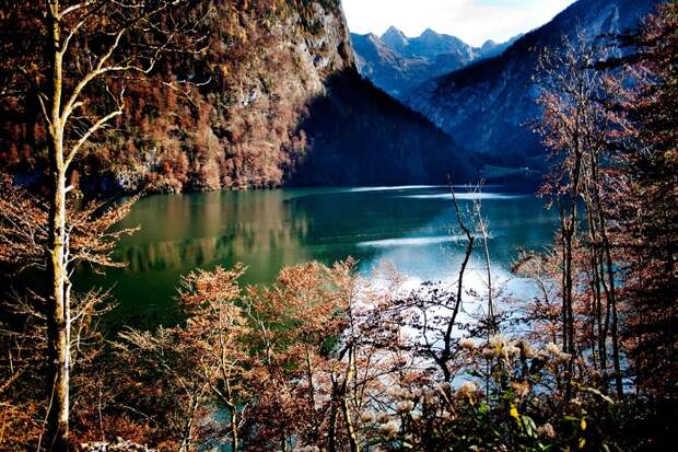 Озеро Кенигзее в Национальном парке Берхтесгаден. Германия. Фото