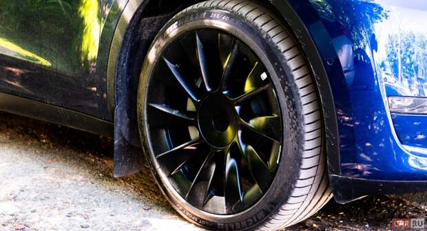 Как защитить колеса автомобиля от воровства