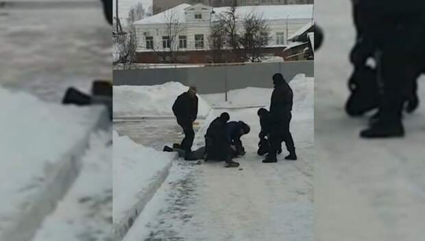 В Ижевске задержали группу ритуальщиков-вымогателей