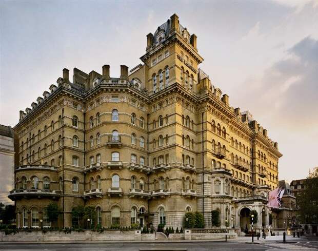 5 Отель Langham в Лондоне