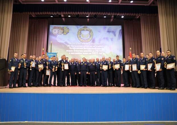 В Псковском гвардейском соединении ВДВ подвели итоги подготовки в 2021 году