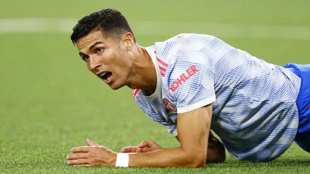 Фиаско МЮ в Берне, победа «Баварии» в Барселоне и четыре пенальти в Севилье: как стартовал групповой этап Лиги чемпионов