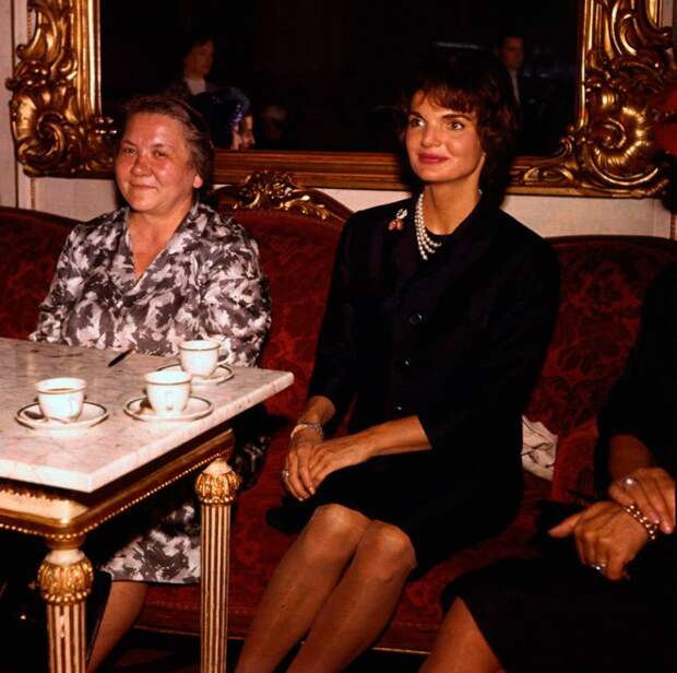 Нина Хрущёва и Жаклин Кеннеди, Вена, Австрия, июнь 1961 года. история, факты, фотографии