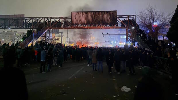 МИД Ирана потребовал от 4-х стран Европы прекратить поддержку беспорядков