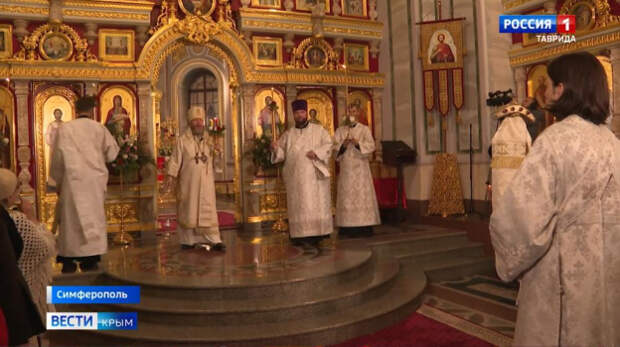 В этом году крымчане отмечают Пасху с особым трепетом: как православные готовились к празднику