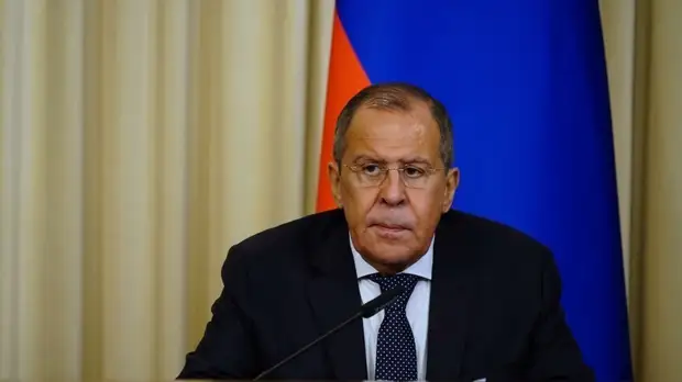 Лавров назвал абсурдными обвинения США в адрес России из-за дела Скрипалей