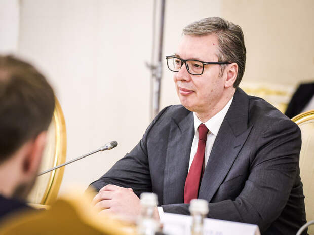 Вучич обвинил Бербок и «Зеленых» в антисербской кампании