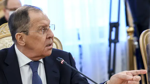 Лавров: Россия намерена добиваться от Запада ответа на вопрос о нерасширении НАТО