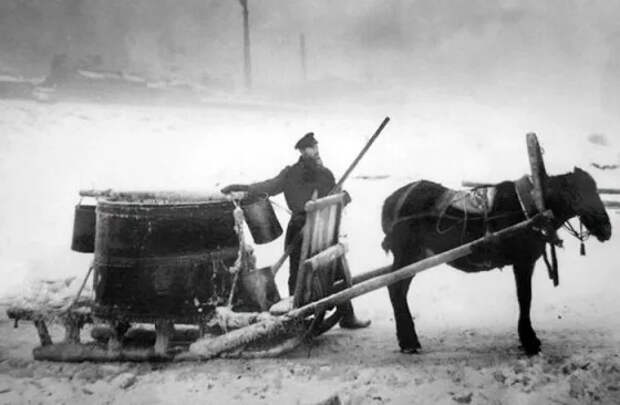 От позолотчика до «ночного золота»: как ассенизаторов стали называть «золотарями»