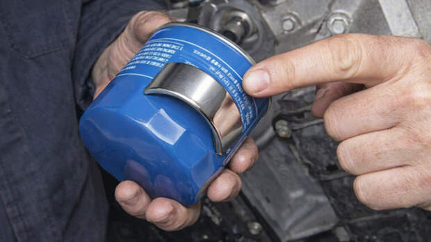 Магнит на масляном фильтре: действительно ли он защищает двигатель