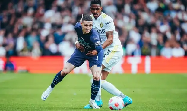 «Лидс» - «Манчестер Сити» - 0:4. Обзор матча и видео голов