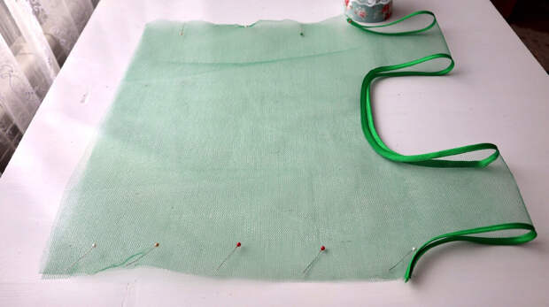 Листайте вправо