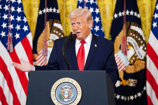 Трамп заявил об уничтожении большинства иранских ракет