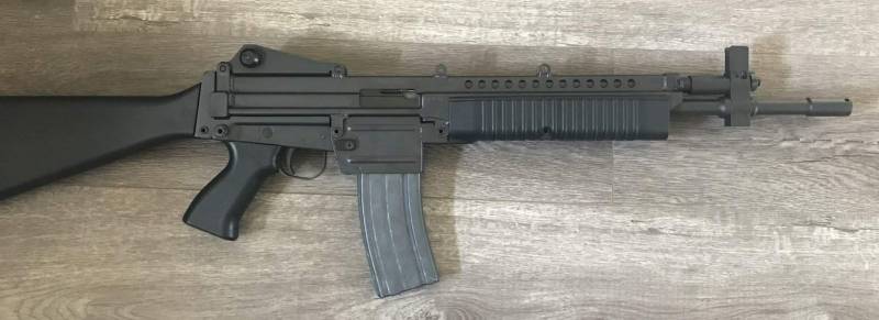 Stoner 63: развитие. «Цепная пила» и RobArm M96 Expeditionary Rifle