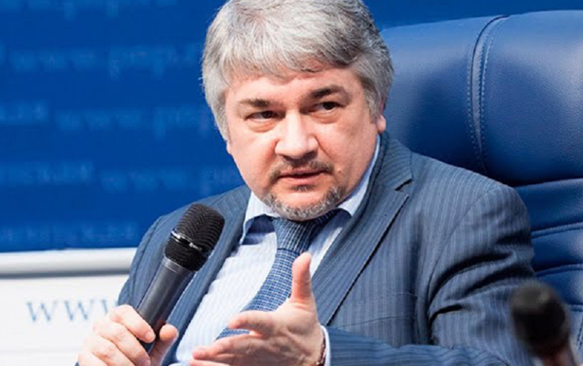 Ищенко сообщил о планах Порошенко стать премьер-министром Украины Ищенко сообщил о планах Порошенко стать премьер-министром Украины