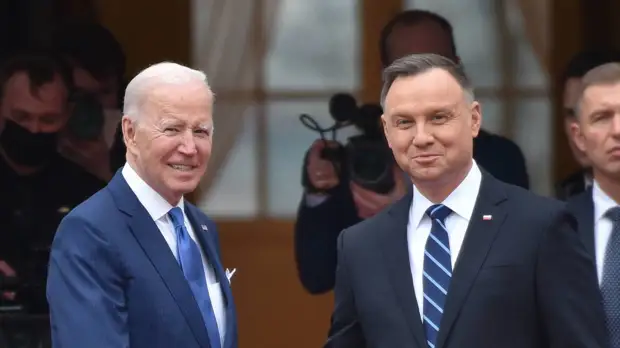 Дуда попросил Байдена ускорить поставки американского оружия