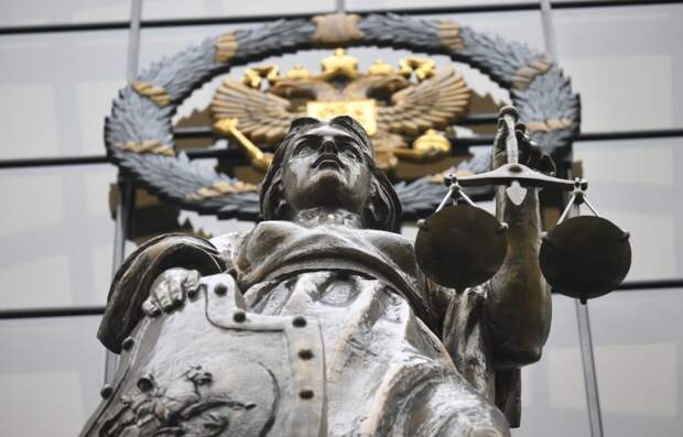 Приговор об избиении россиянкой экс-мужа отменили в Верховном суде