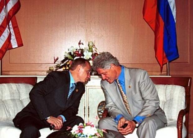 Опубликованы переговоры Путина и Клинтона о гибели подлодки «Курск»