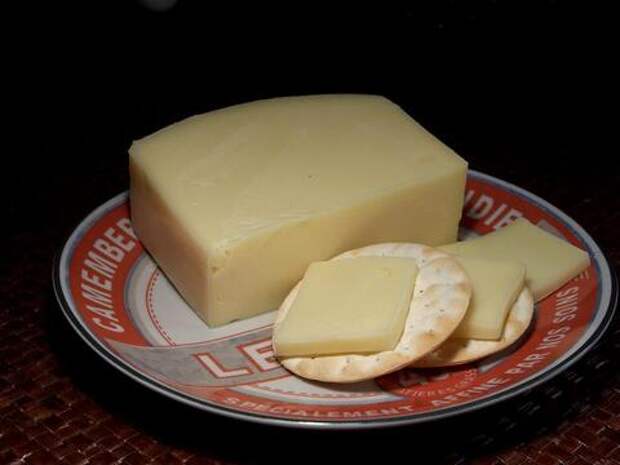 Непонятный сыр из неизвестного сырья производили в Краснодарском крае