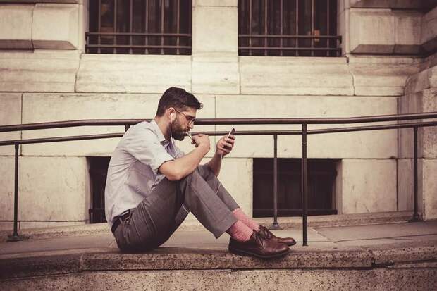 Очки придают интеллигентность лицу