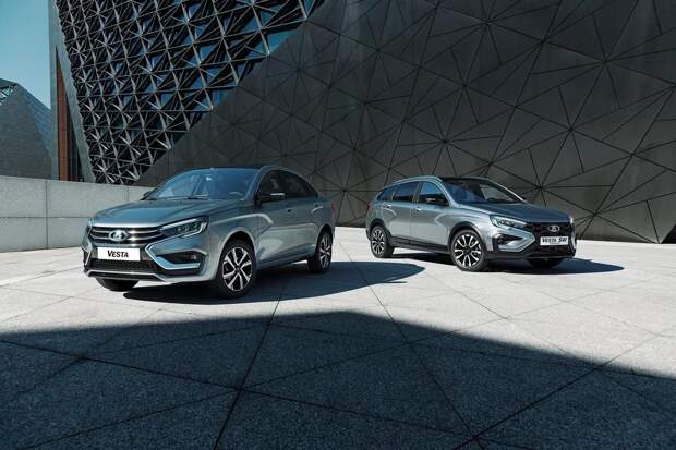 На "АВТОВАЗе" стартовал выпуск LADA Vesta в обновленных комплектациях