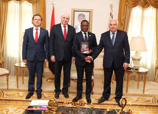 Депутат Чепа встретился с президентом Национальной Ассамблеи Анголы