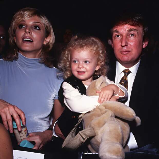 Дональд Трамп, Марла и Тиффани Трамп, 1995 год
