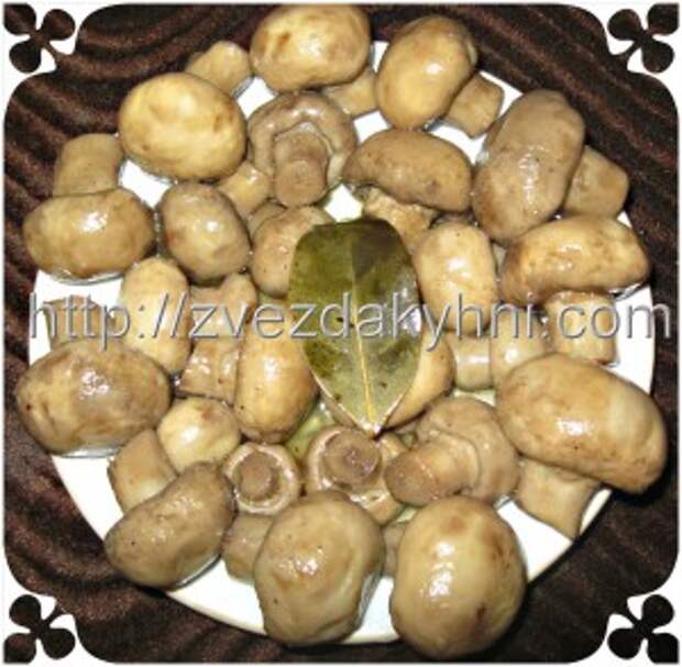 Шампиньоны маринованные