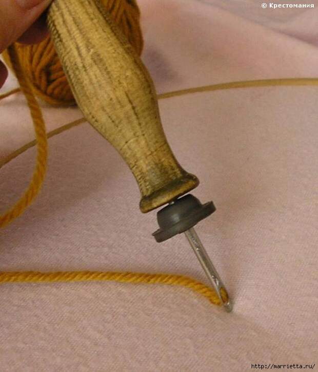 Что можно делать иглой. Набивная ковровая игла ( техника Punch Needle). Инструмент для ковровой вышивки. Ковровая вышивка иглой и крючком. Нитки для ковровой вышивки иглой.