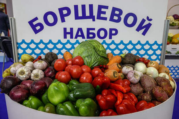 Цены на базовые продукты на юге России продолжают взлетать. Как власти планируют решать проблему?