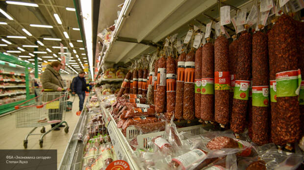 В Псковской области за неделю на 8 рублей подорожала полукопченая колбаса