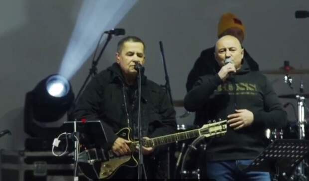 Нижегородский политик спел с «Любэ» свою песню