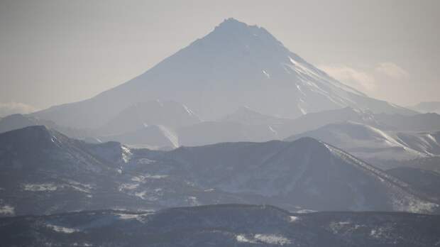 На Камчатке военные проведут обстрел склонов Вилючинского вулкана