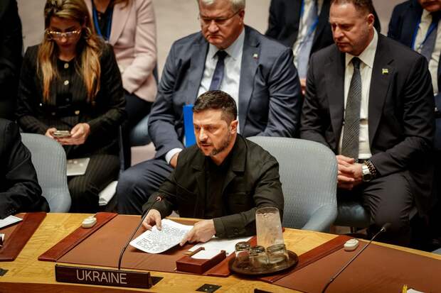 Лавров: ЕС и Зеленский призывом к прекращению огня хотят снова выиграть время