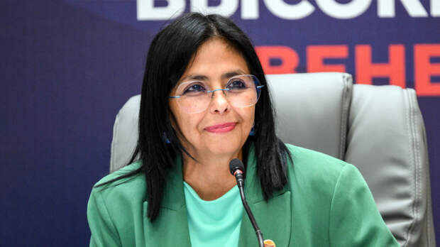 Сменившую Мадуро Делси Родригес прозвали в Венесуэле царицей