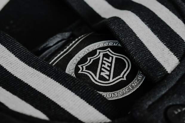 Клуб "Юта" представил логотип и форму на следующий сезон в НХЛ