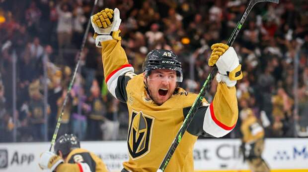 «Вегас» с Барбашевым и Дорофеевым завершил регулярку НХЛ победой над «Сиэтлом»