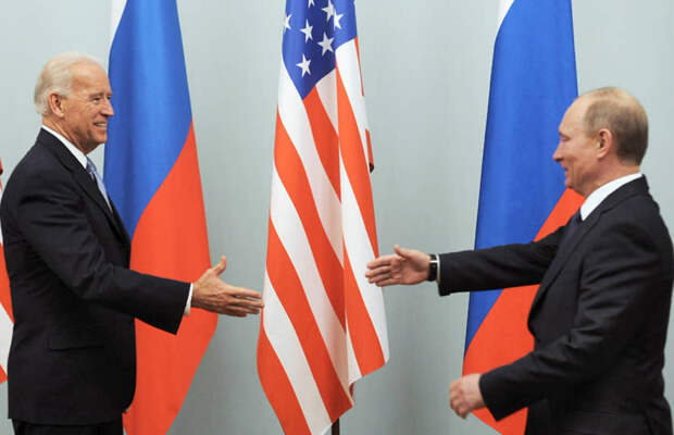 Biden-Putin-Hands