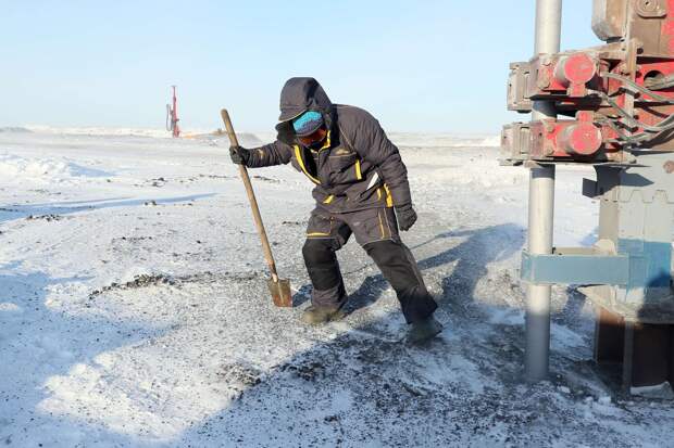 Путин: РФ будет осваивать Арктику и при глобальном потеплении, и при похолодании