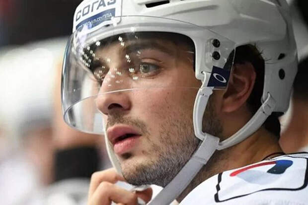 Экс-жена хоккеиста "Металлурга" Вовченко Яна рассказала про его измены