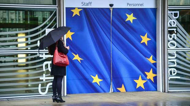 Дмитриев назвал силы, на которые может надеяться Европа, речь идет о правых