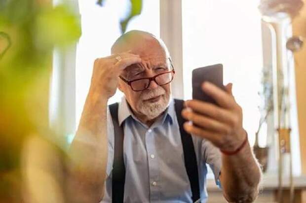 «Старость - это круто»: почему внуки массово подписываются на блоги пенсионеров