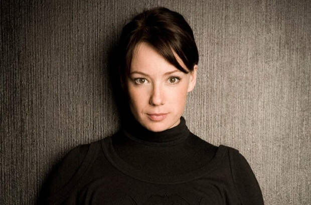 ЧУЛПАН ХАМАТОВА — СОБЧАК: Я БЫ ВЫБРАЛА СЕВЕРНУЮ КОРЕЮ, А НЕ РЕВОЛЮЦИЮ