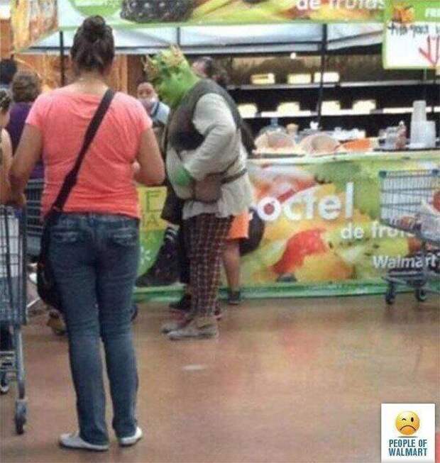 Чудаки и чудачества в Walmart (24 фото)