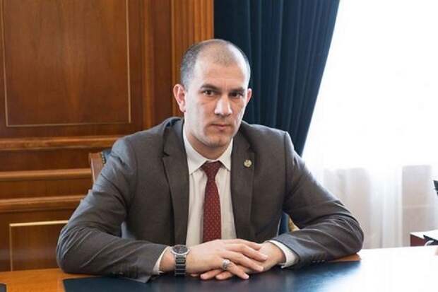 Экс-лидер силового блока «Меджлиса» – в правительстве Крыма