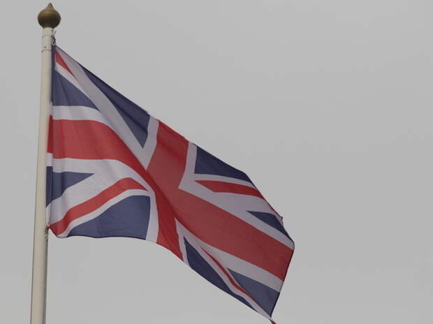 Лондон отказался направлять авианосец Prince of Wales на Ближний Восток