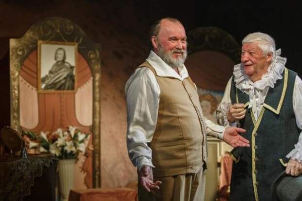 Новый спектакль ´Маленькие комедии´ показали в Бобруйске.