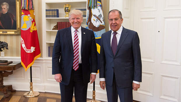 Встреча министра иностранных дел России Сергея Лаврова и президента США Дональда Трампа в Вашингтоне. Архивное фото