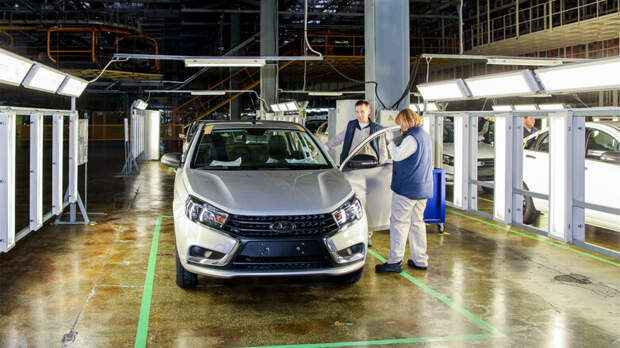 АвтоВАЗ провел реновацию и анонсировал выпуск новых моделей Lada