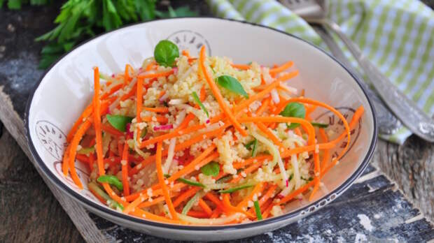 Больше не покупаю готовую: как приготовить ту самую морковь по-корейски дома в 3 раза вкуснее